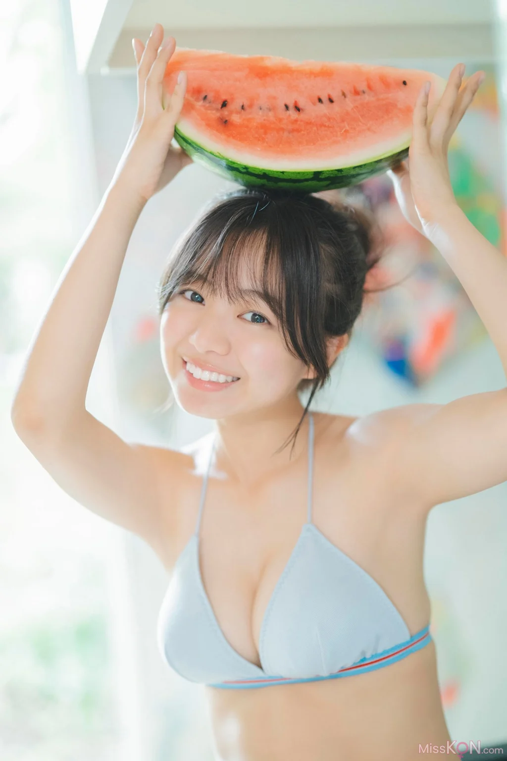 [JP] Ayano Kato (加藤綾乃): 【増量版 全50P】ミスマガのアソビバ！ なつやすみ！ヤンマガデジタル写真集 (57 photos) – Page 2