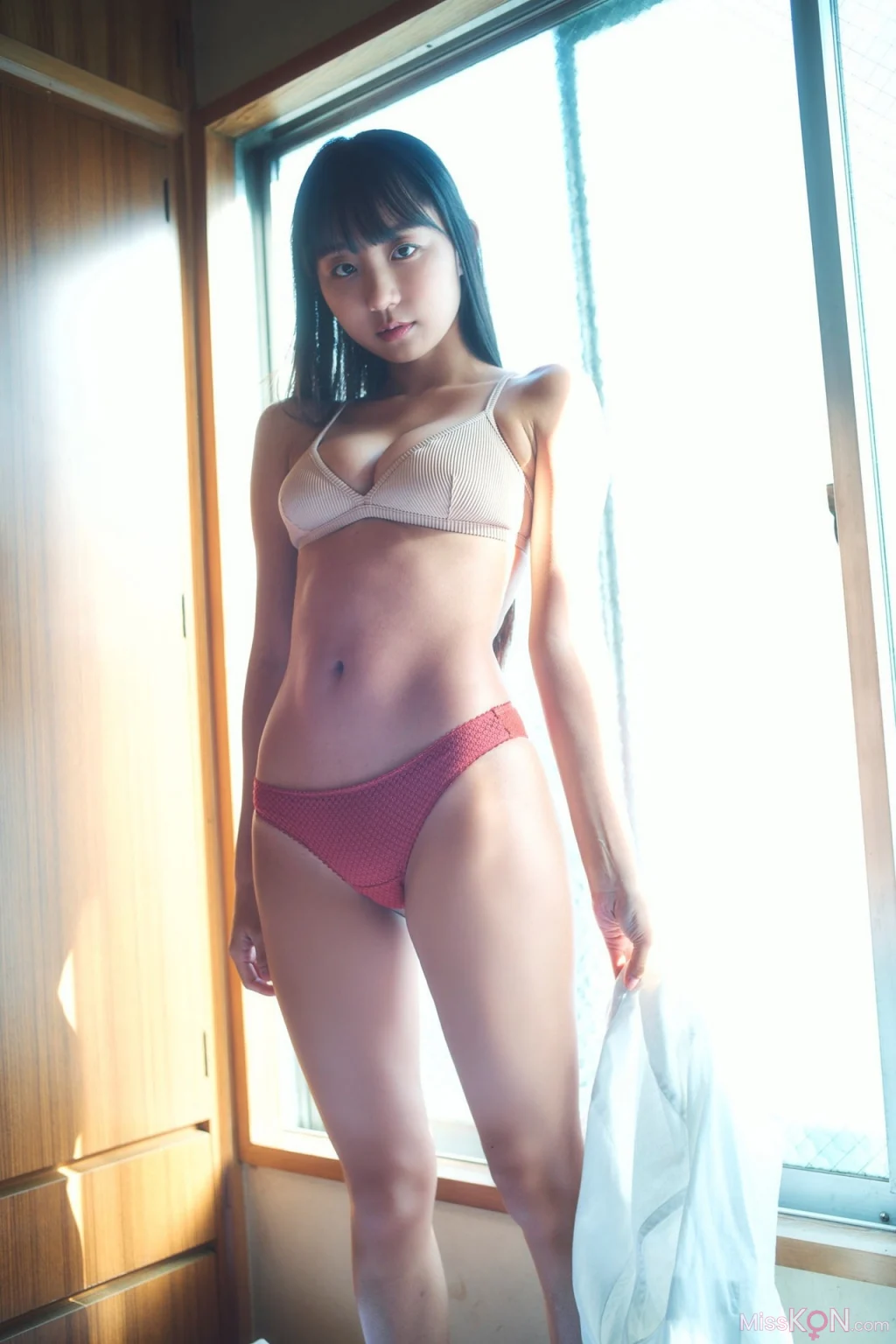 [JP] ピョ・ウンジ: 「着せ替えおねぇさん」SPA！デジタル写真集 (55 photos) – Page 2
