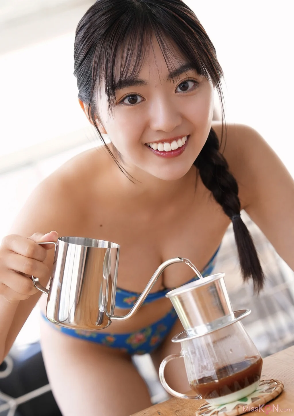 [JP] Toyoda Runa (豊田ルナ): 『恋の続き』BOMBデジタル写真集 (65 photos)