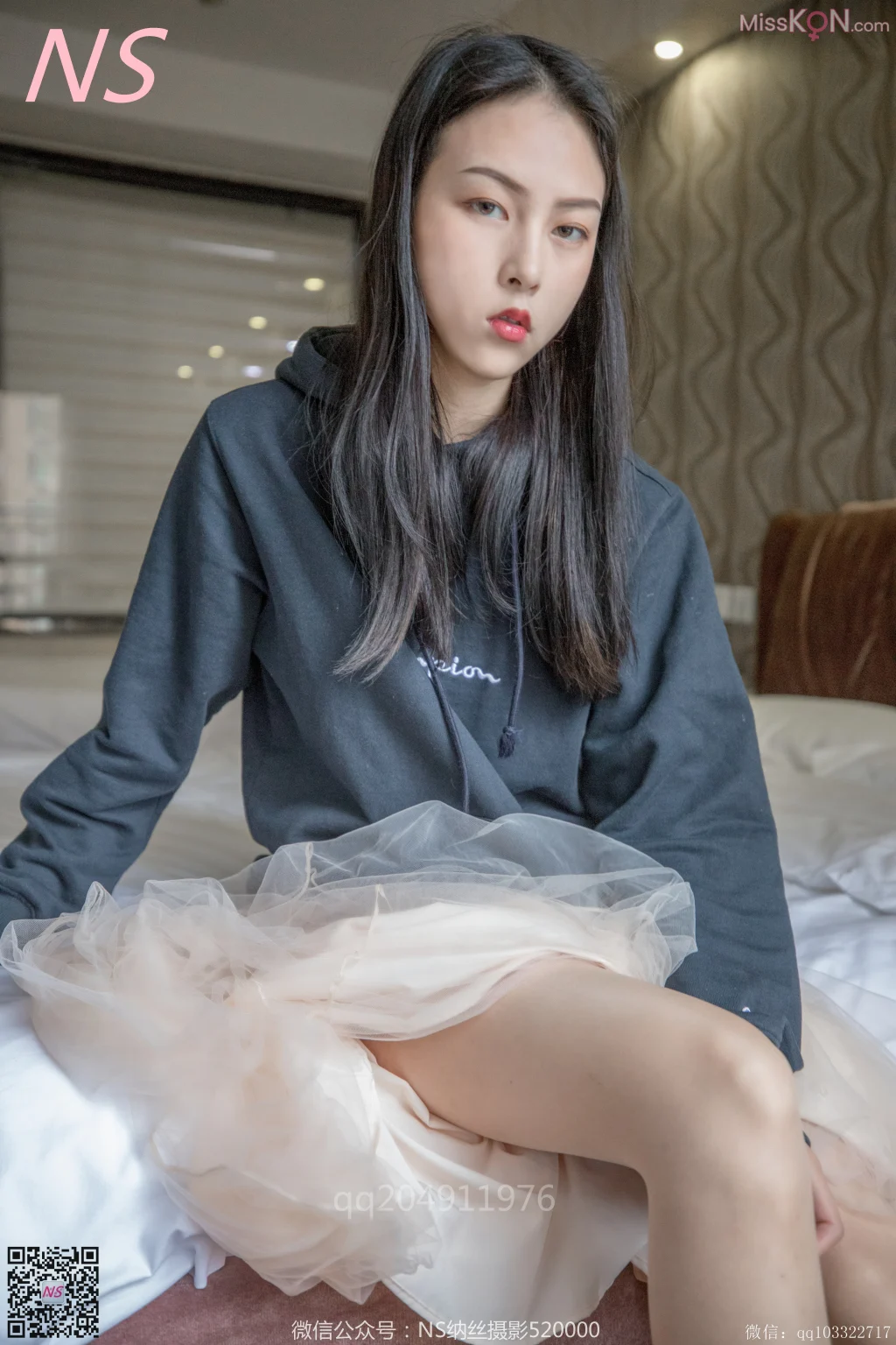 [NS纳丝摄影] No.132: 悠悠的丝袜美腿玉足美美哒 (80 photos)