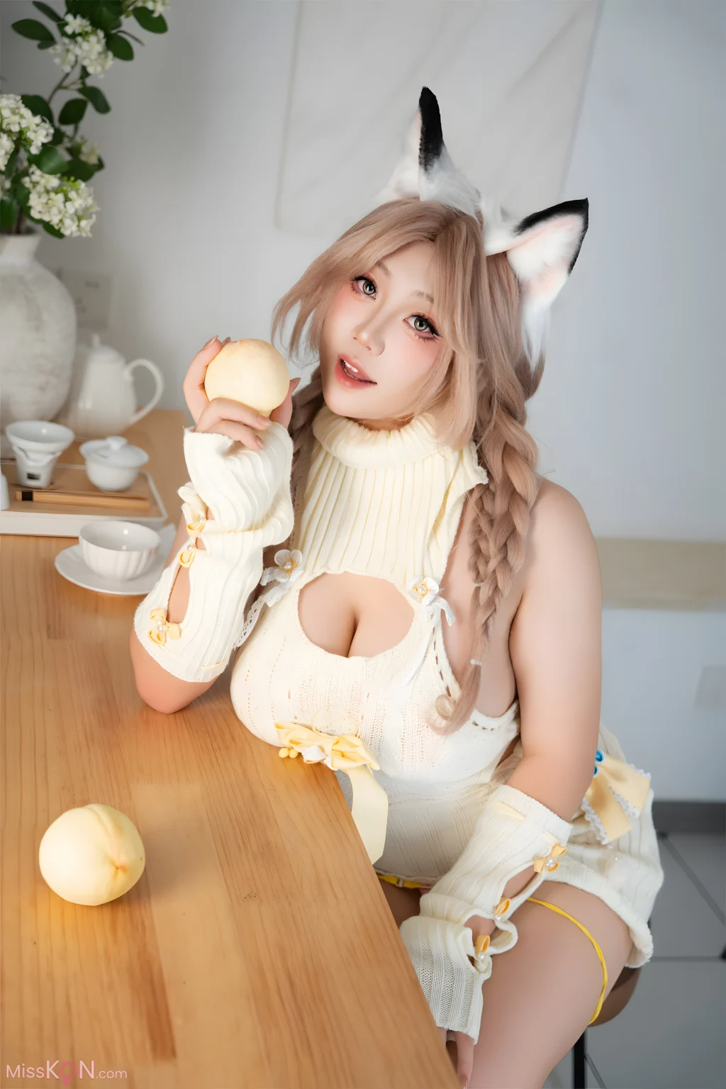 Coser@羊之甘露: 永劫无间 胡桃 毛衣围裙 (58 photos + 5 videos) – Page 2