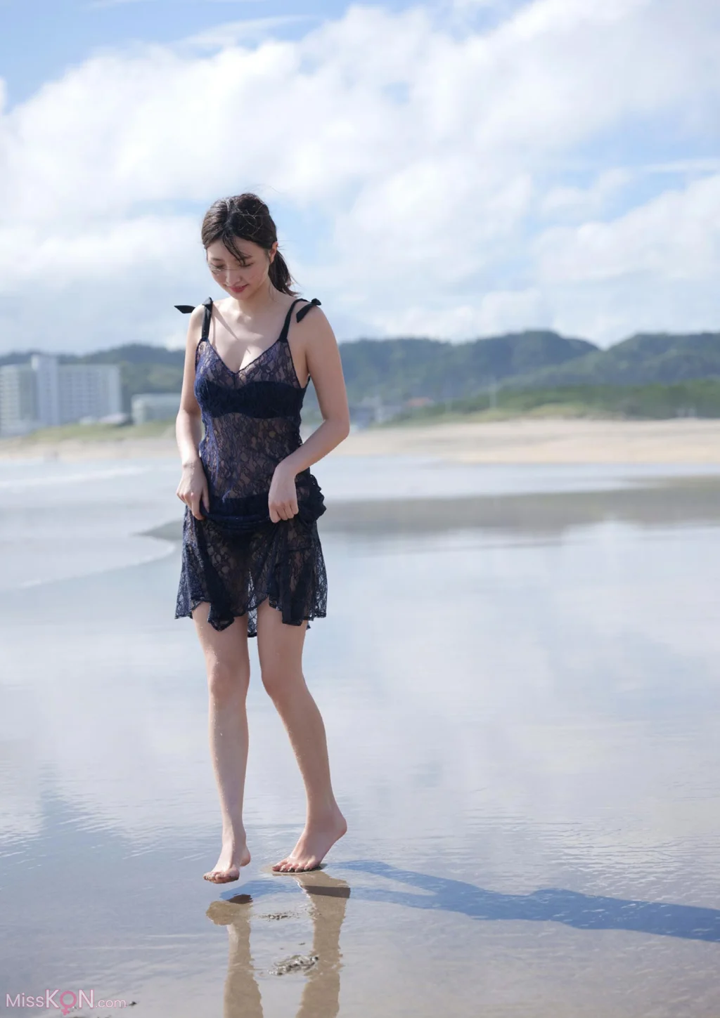 [JP] Moka Hashimoto (橋本萌花): B.L.T.デジタル写真集「誘惑フェロモン」 (52 photos) – Page 2