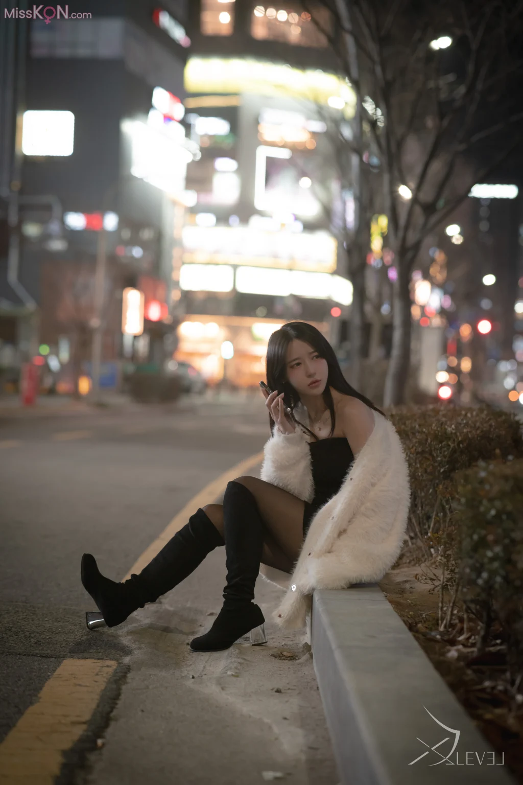 X-LEVEL Yeha (예하): Black Out (97 photos)