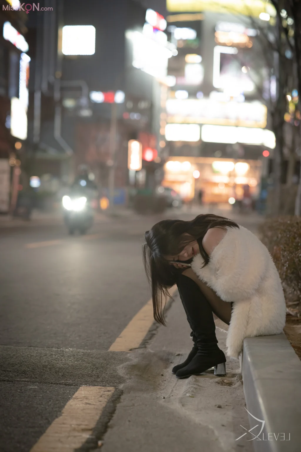 X-LEVEL Yeha (예하): Black Out (97 photos)