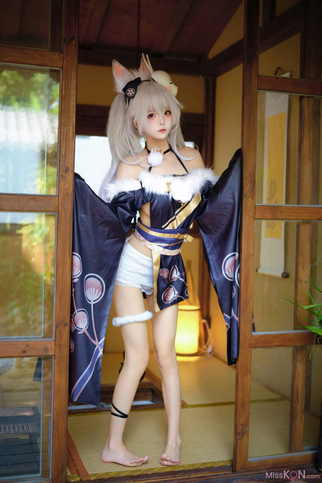Coser@九柒喵: 拉菲兔兔城主 (60 photos)