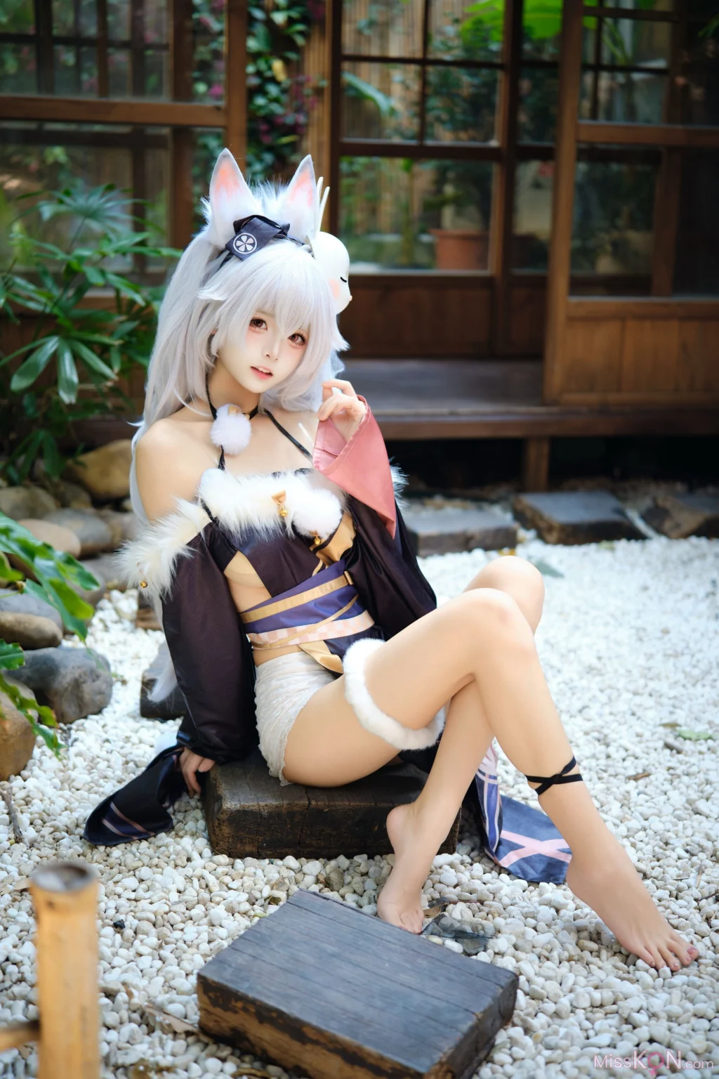Coser@九柒喵: 拉菲兔兔城主 (60 photos)