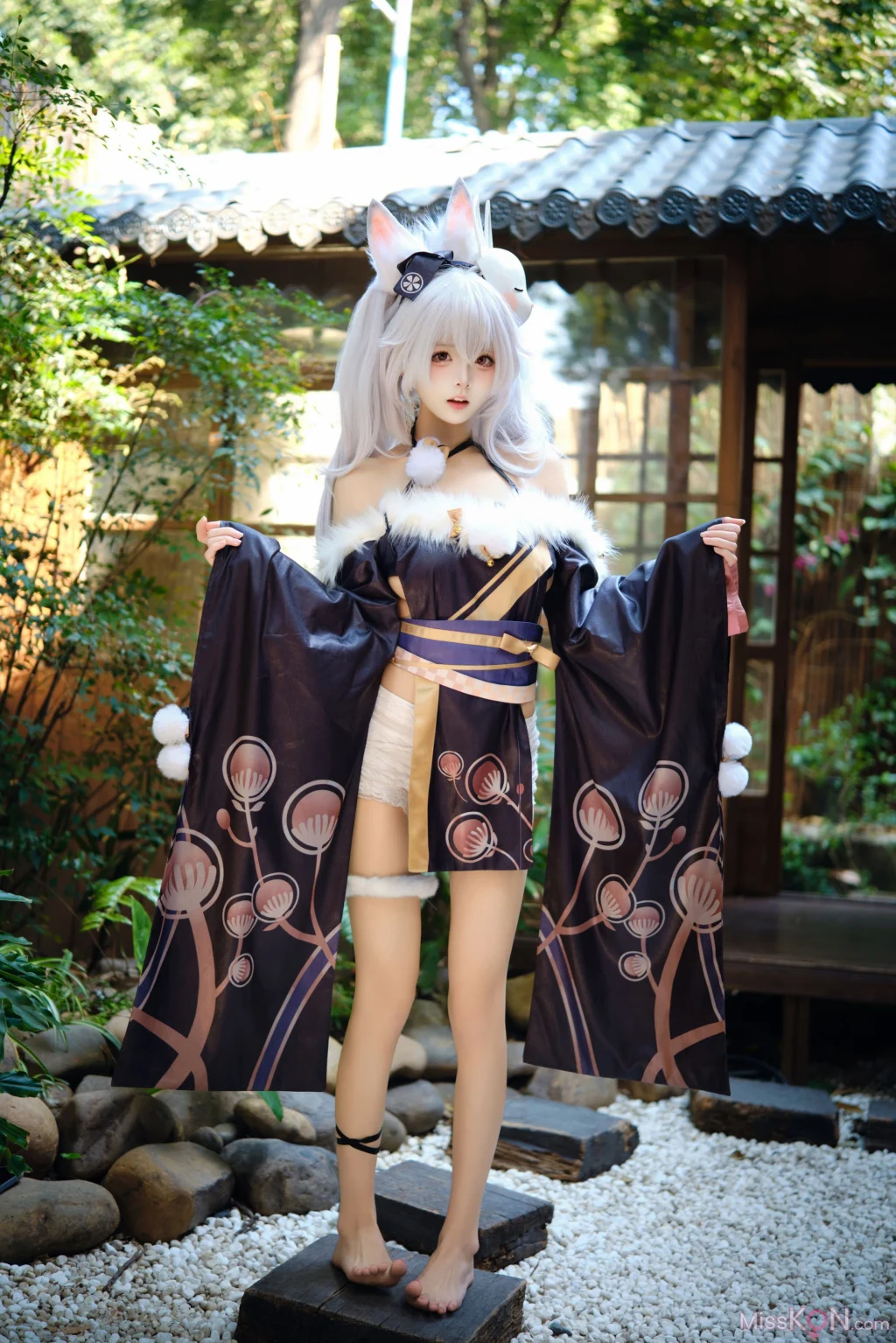 Coser@九柒喵: 拉菲兔兔城主 (60 photos)