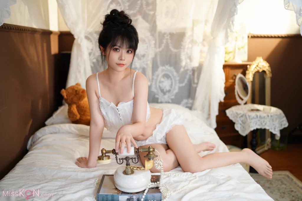 Coser@洛城雪Yuki: 白色吊带 (26 photos) – Page 2