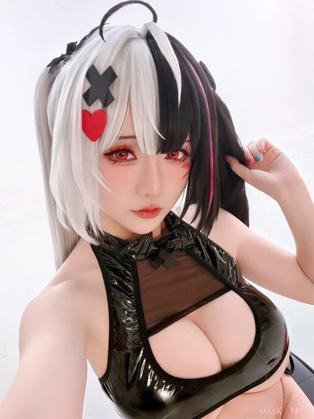 Coser@星之迟迟Hoshilily: 2026年06月计划 异环 安魂曲 原皮&同人 (120 photos)