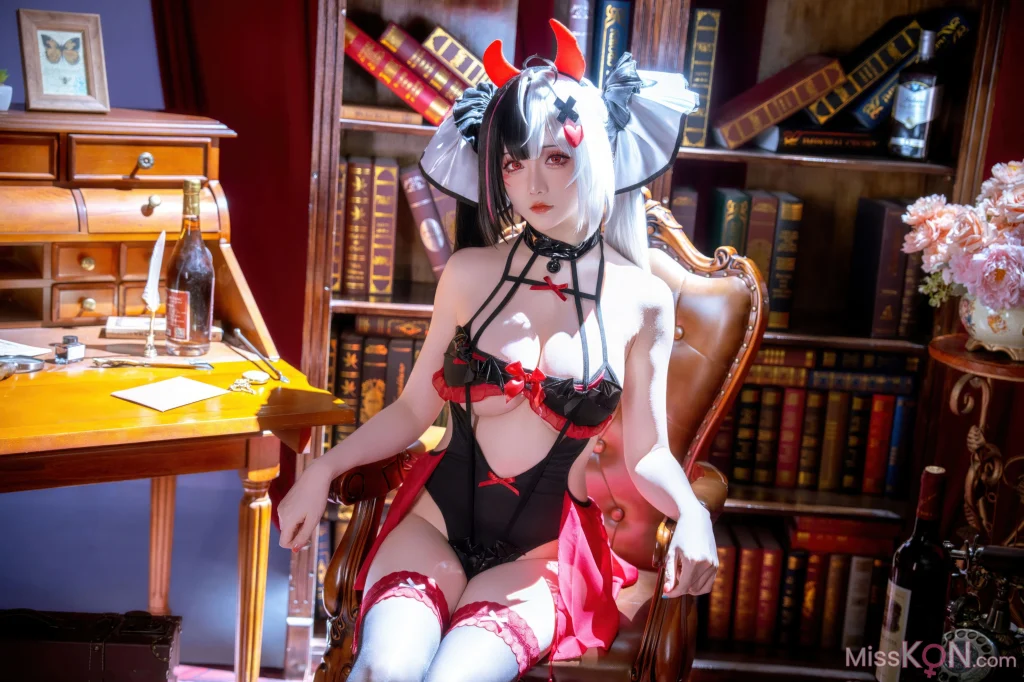 Coser@星之迟迟Hoshilily: 2026年06月计划 异环 安魂曲 原皮&同人 (120 photos)
