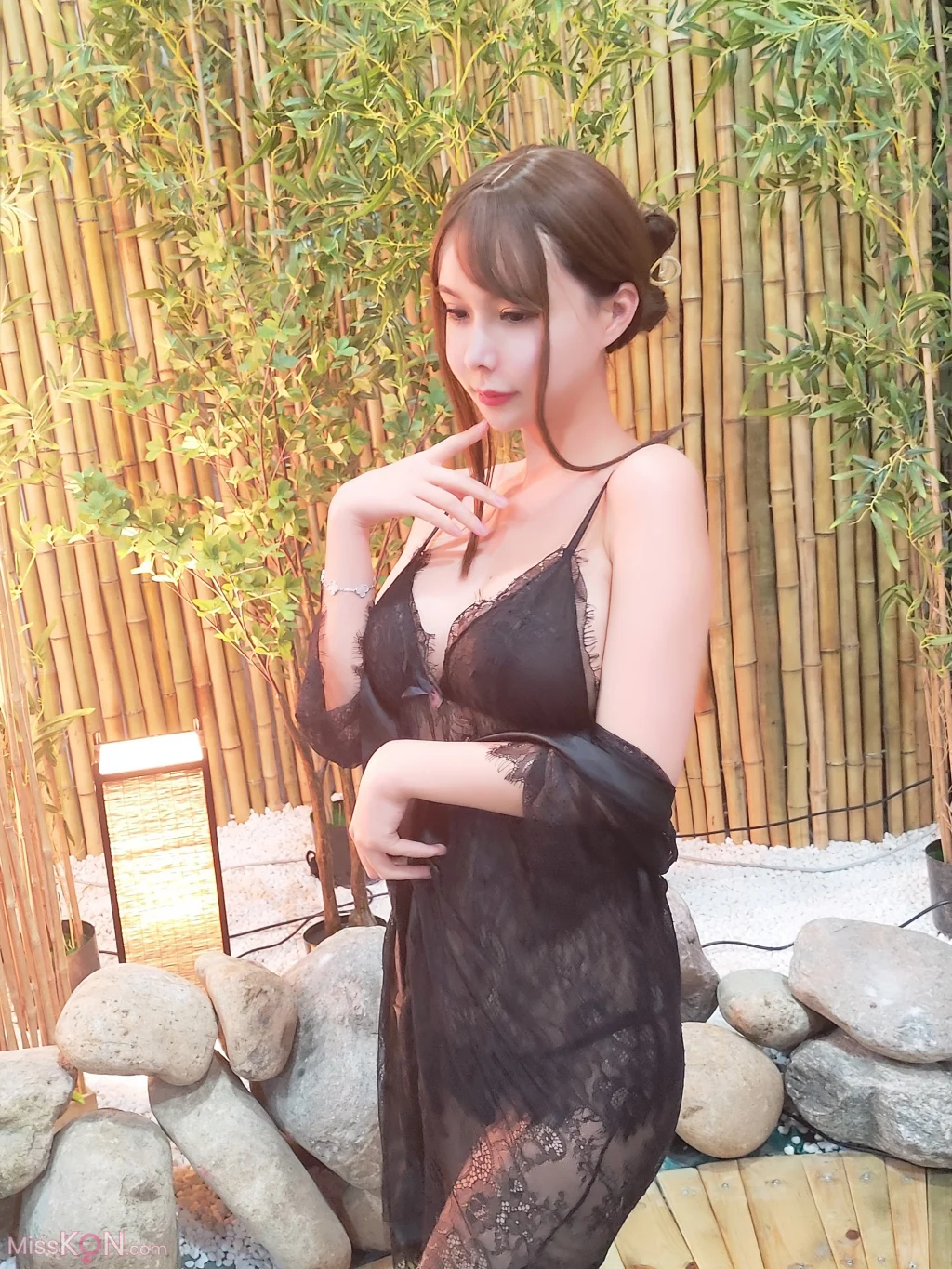 Coser@亚马逊鲶鱼: 温泉黑色蕾丝 (33 photos) – Page 2
