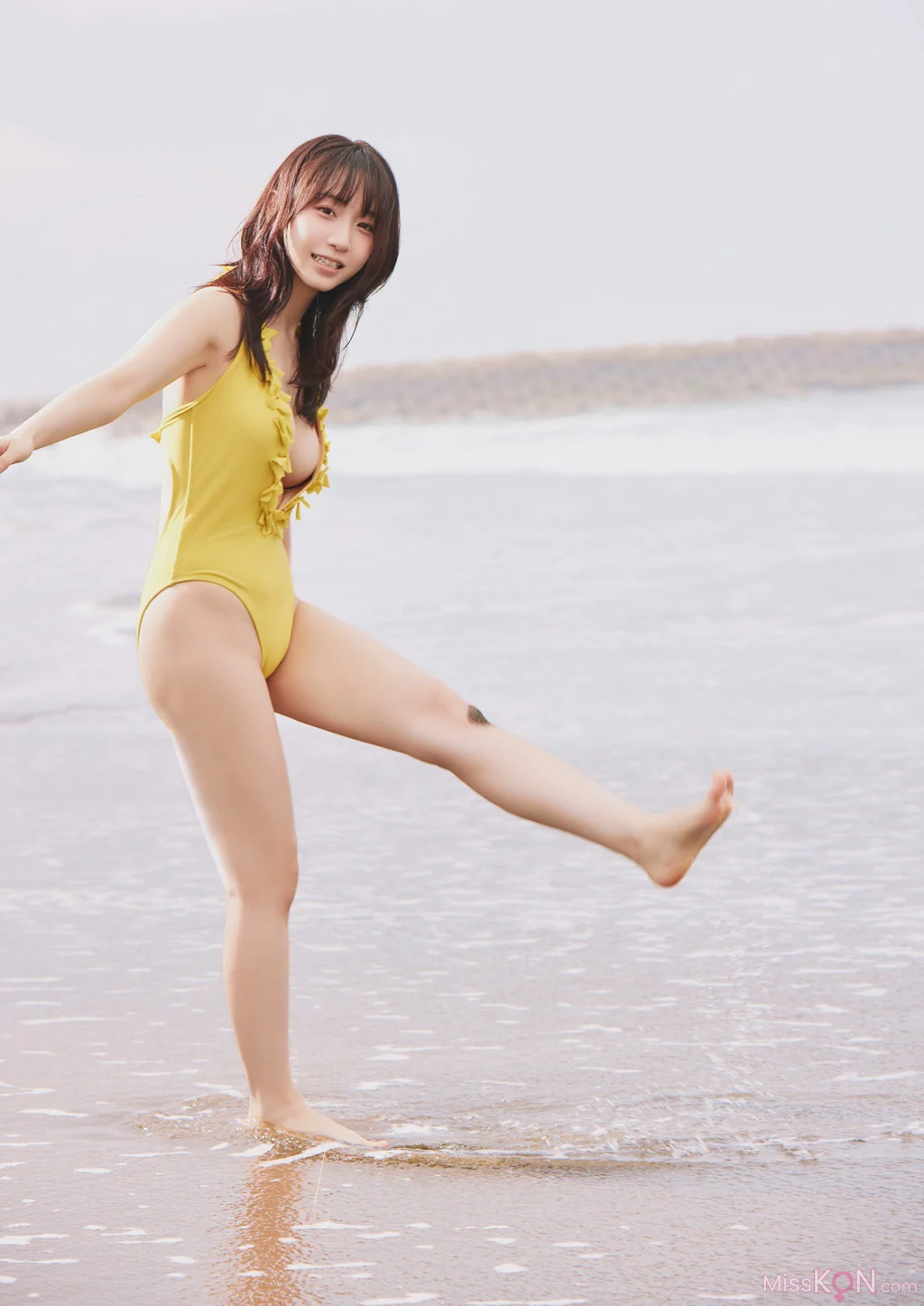 [JP] Moe Iori (伊織もえ): 風待ち時間 (64 photos + 1 video)