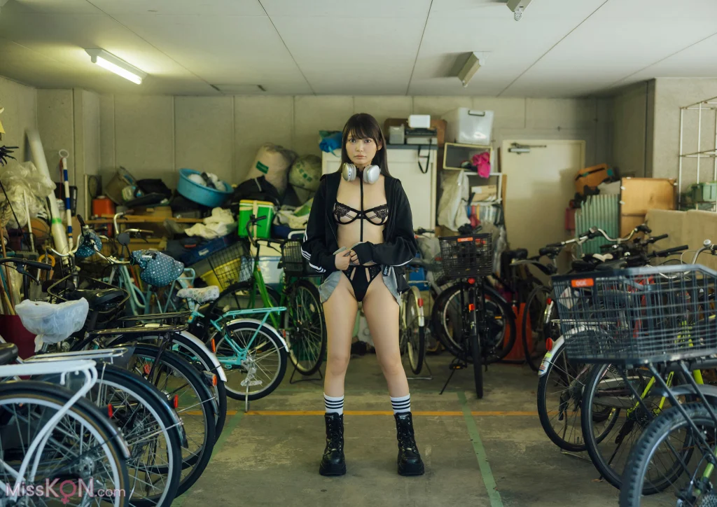 [JP] Nitori Sayaka (似鳥沙也加): 【デジタル限定版】写真集 ふれあ、 (152 photos)