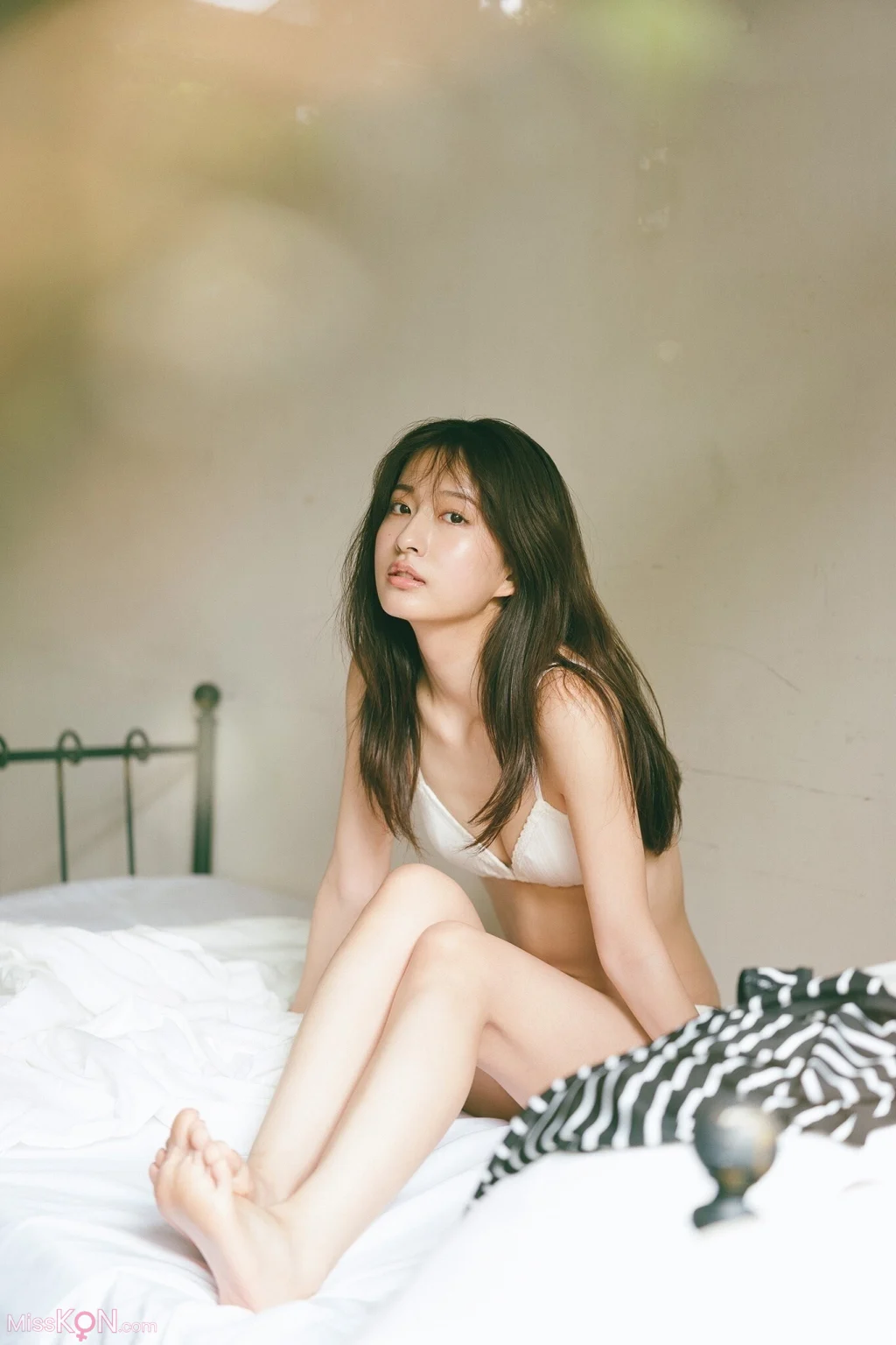 [JP] Rina Saito (斉藤里奈): ずっと見つめていいですか？ PARADEデジタルフォトブック (114 photos)