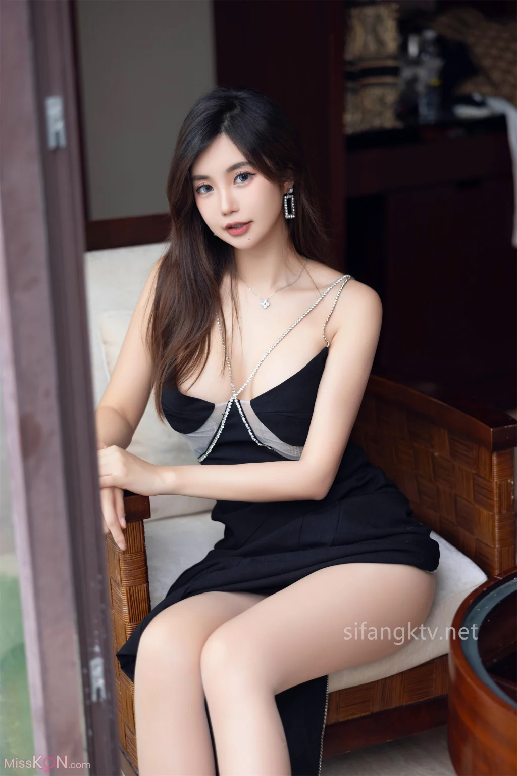 [内购无水印] 绮里嘉ula: 邻家小少妇原图 (95 photos + 2 videos) – Page 3