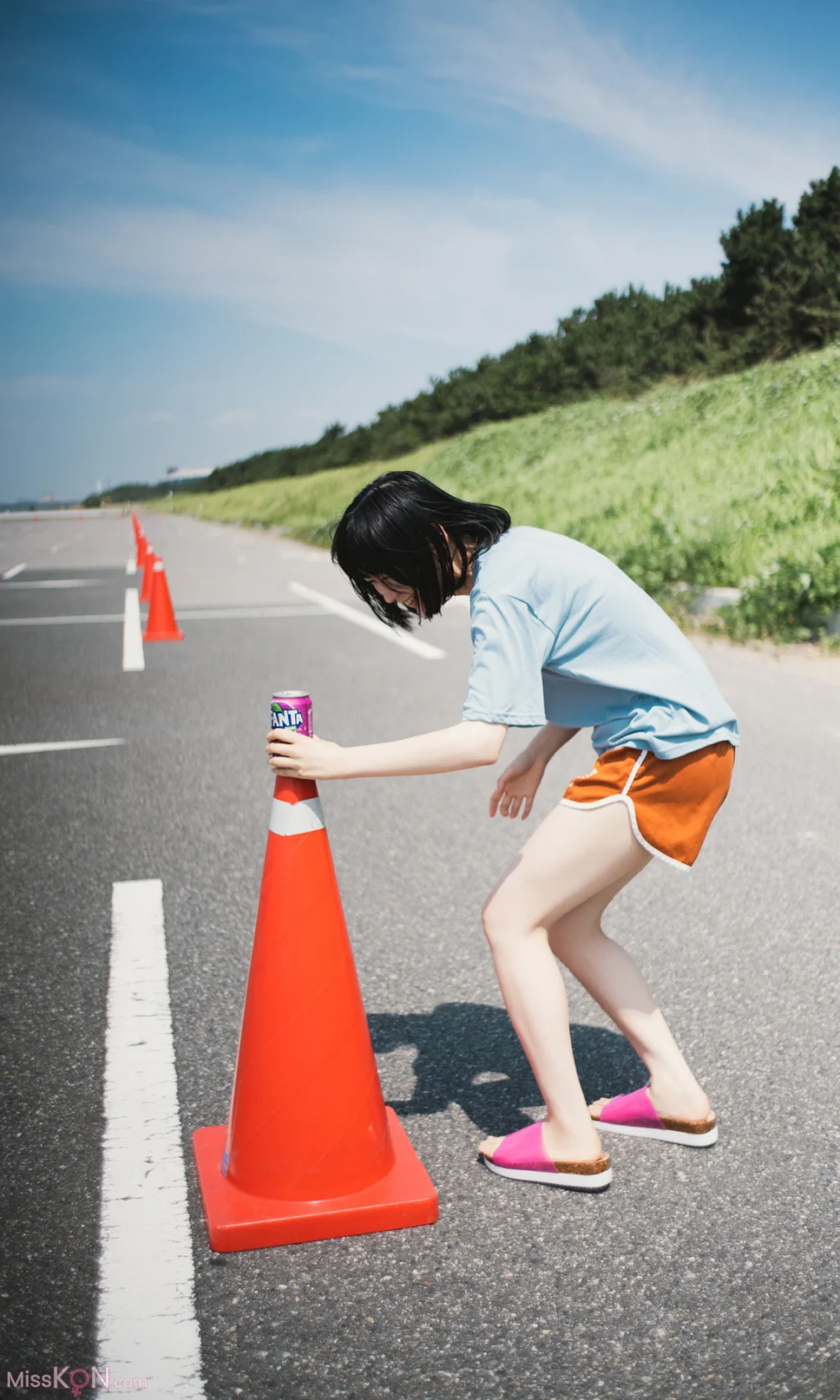 [JP] Kyu Kanai (金井球): 写真集「REAL LIFE」【知らねえ単語】 (52 photos)