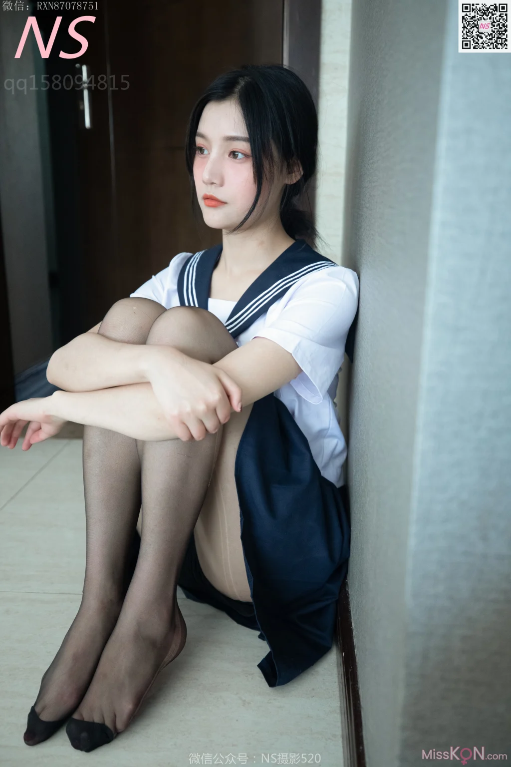 [NS纳丝摄影] No.141: 子涵 黑色丝袜的家居生活 (59 photos)