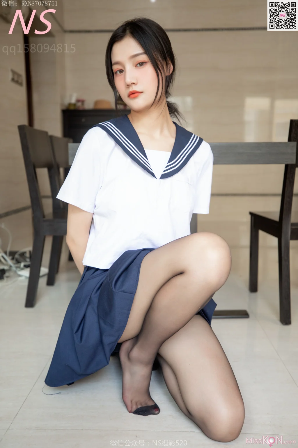 [NS纳丝摄影] No.141: 子涵 黑色丝袜的家居生活 (59 photos)