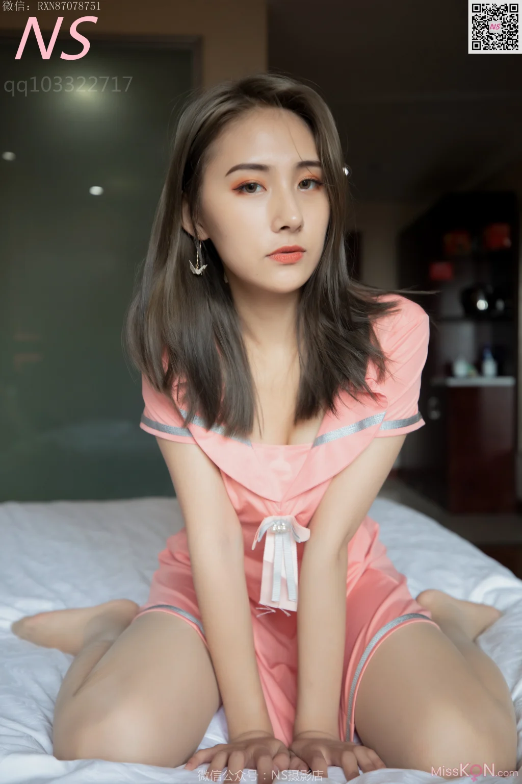 [NS纳丝摄影] No.142: 小允儿 明星脸丝袜美腿 (63 photos)