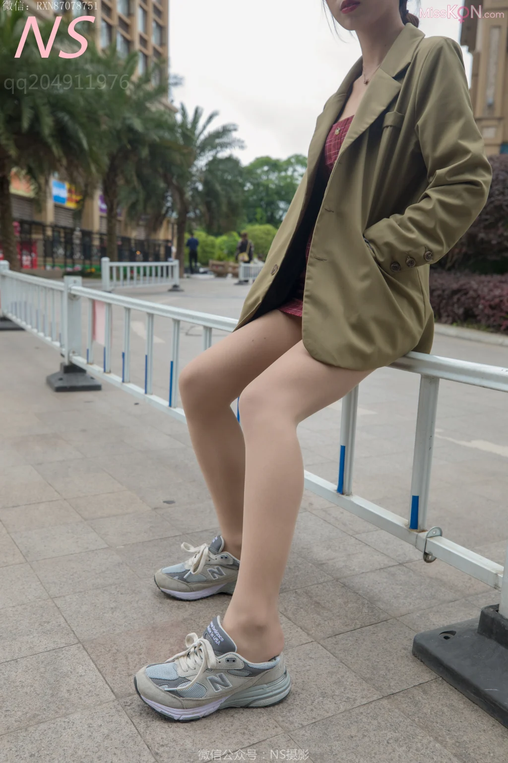[NS纳丝摄影] No.143: 婉文 穿着丝袜去喝茶啦 (60 photos)