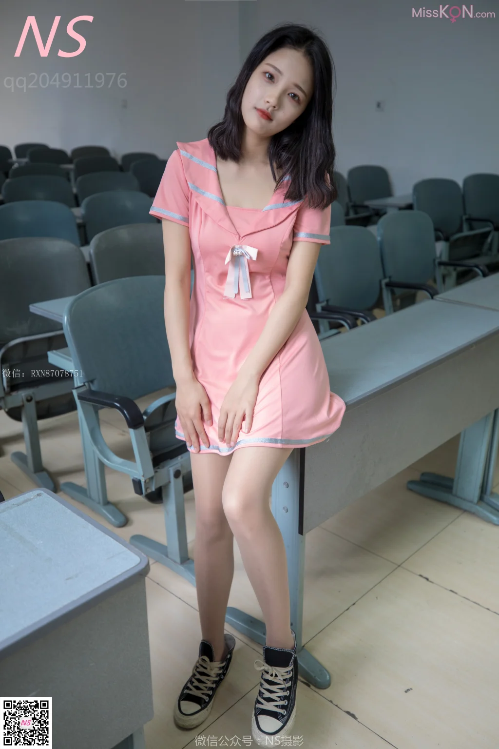 [NS纳丝摄影] No.145: 小蝴蝶 纯纯的丝袜帆布鞋 (50 photos)