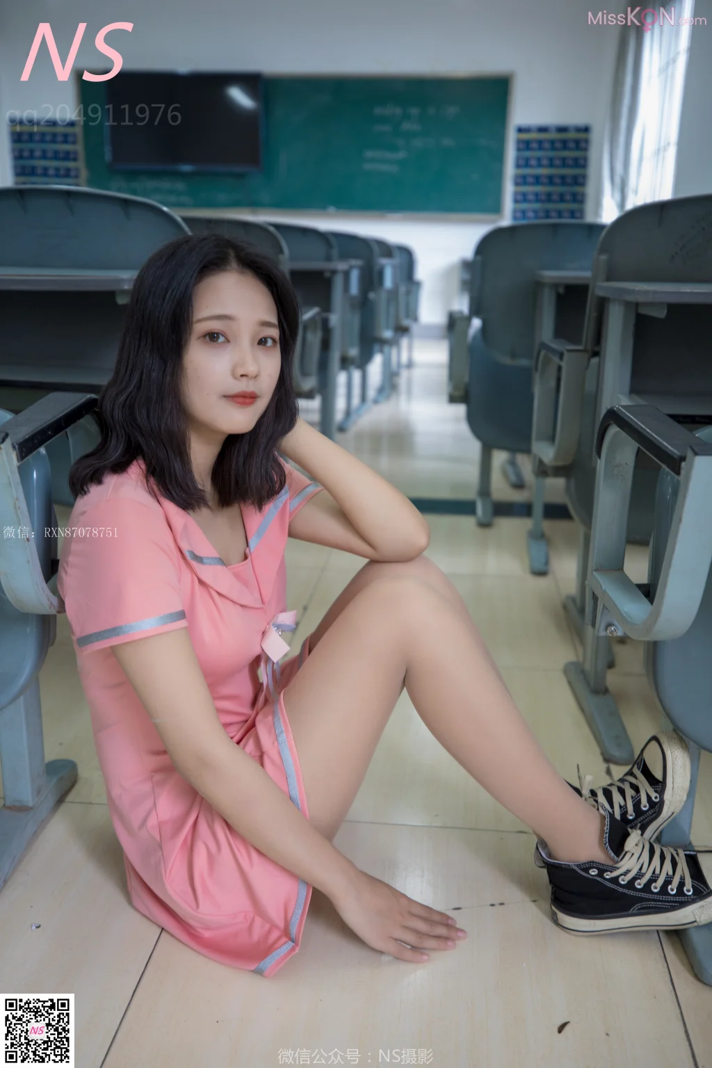 [NS纳丝摄影] No.145: 小蝴蝶 纯纯的丝袜帆布鞋 (50 photos) – Page 2