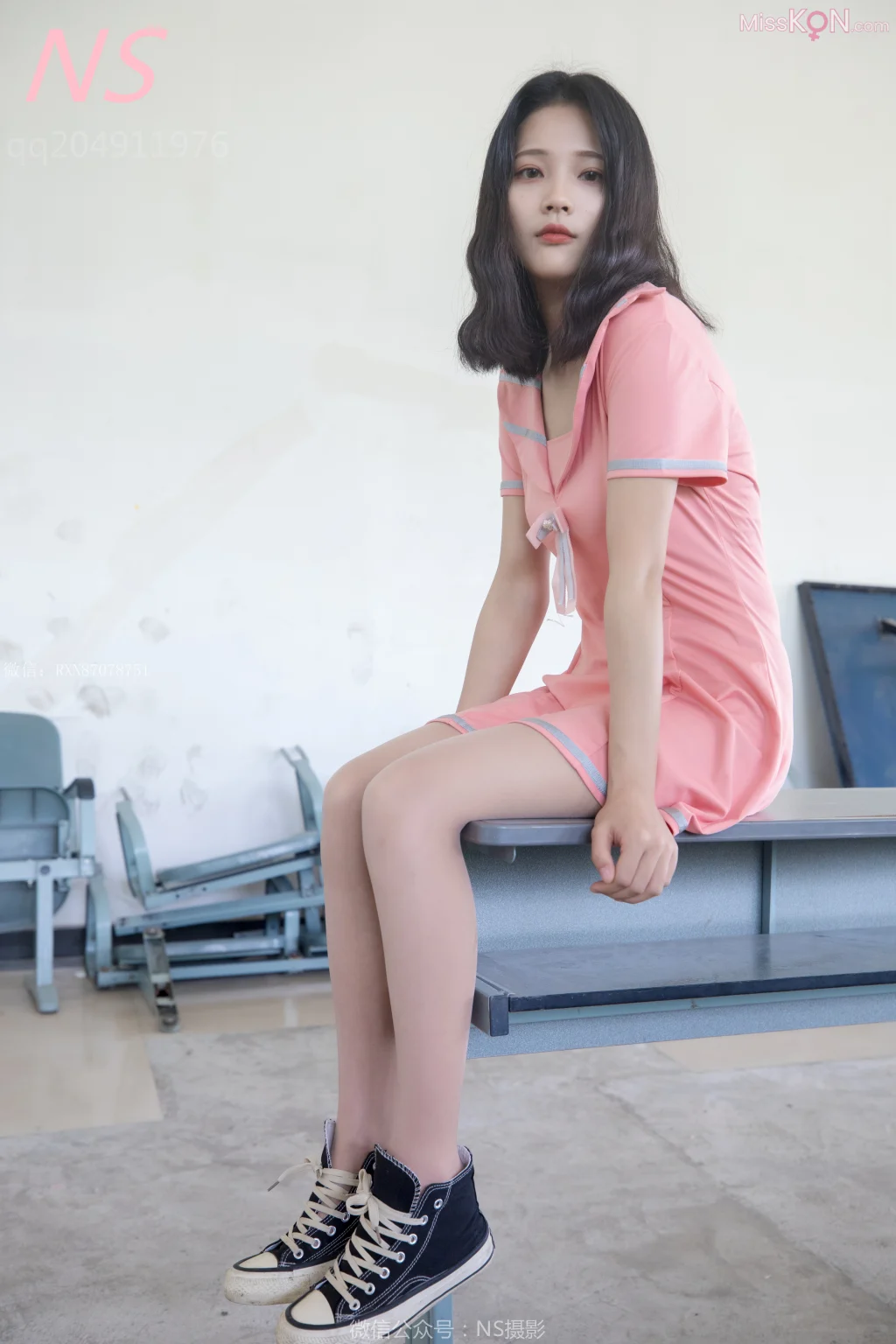 [NS纳丝摄影] No.146: 小蝴蝶 美腿丝袜太好 (69 photos)