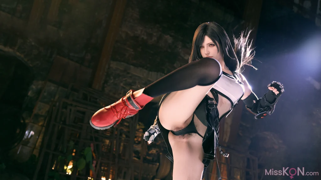 Coser@阿薰kaOri: 最终幻想 蒂法 (330 photos + 2 videos)