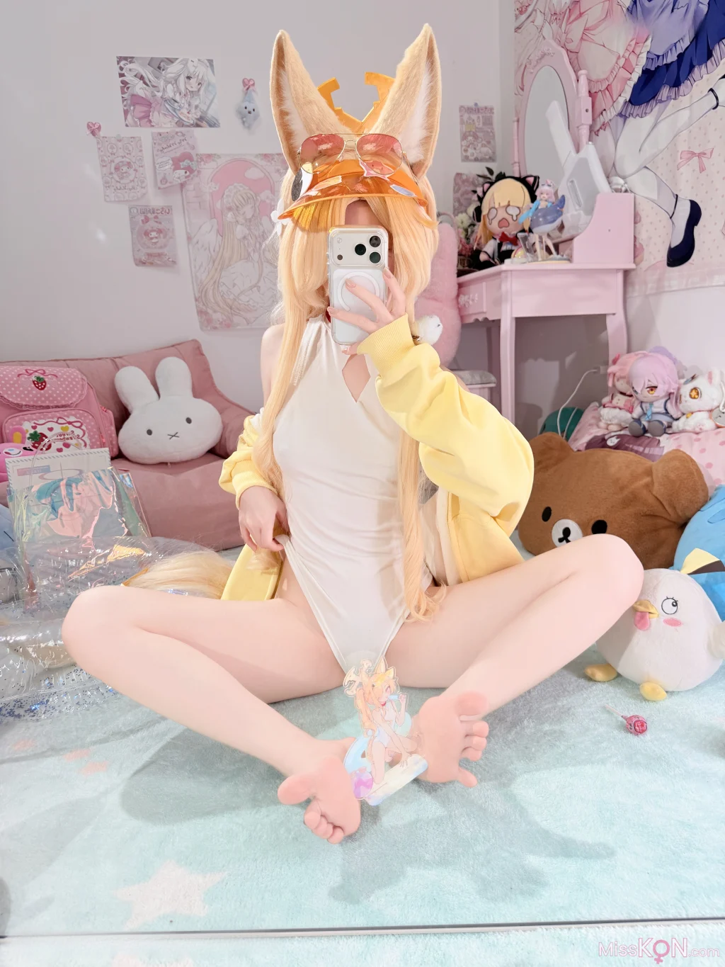 Coser@染三ran3: 蔚蓝档案 百合园圣亚 泳装 (88 photos + 4 videos)