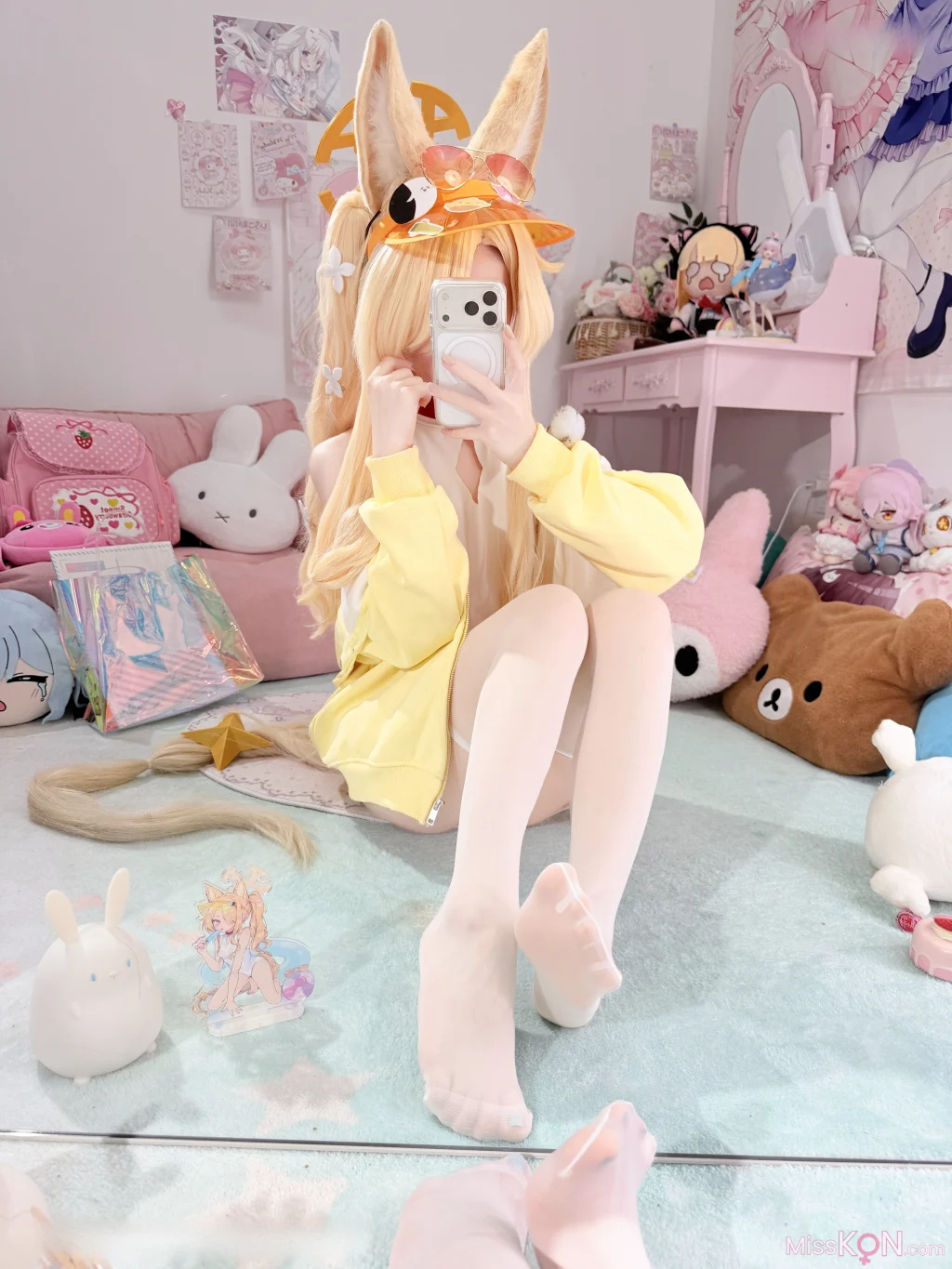 Coser@染三ran3: 蔚蓝档案 百合园圣亚 泳装 (88 photos + 4 videos) – Page 2