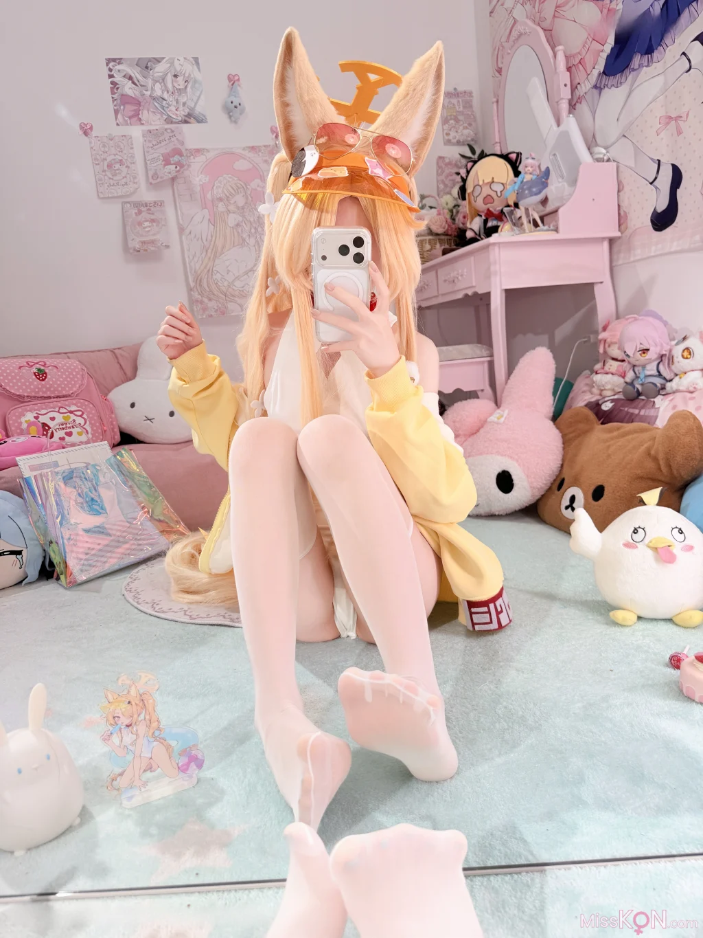 Coser@染三ran3: 蔚蓝档案 百合园圣亚 泳装 (88 photos + 4 videos) – Page 2