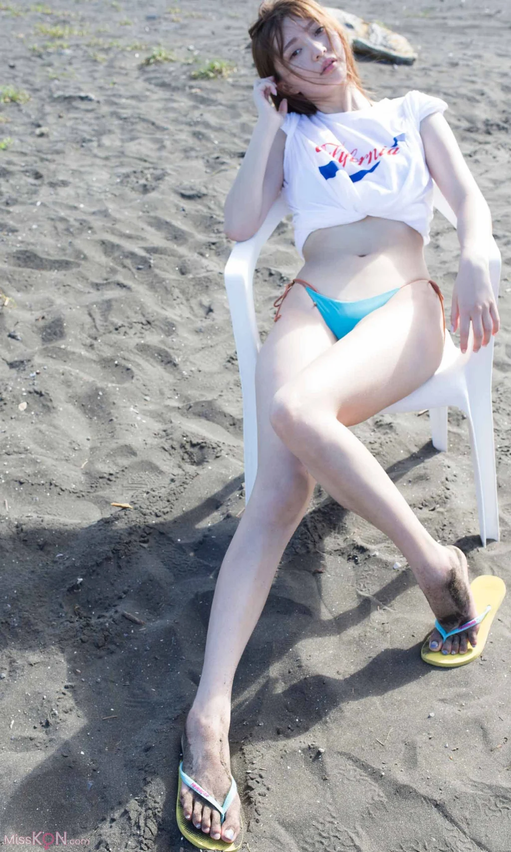 [JP] Moka Hashimoto (橋本萌花): 【デジタル限定】 写真集 「好き、ガマン、ハッスル」 (87 photos)