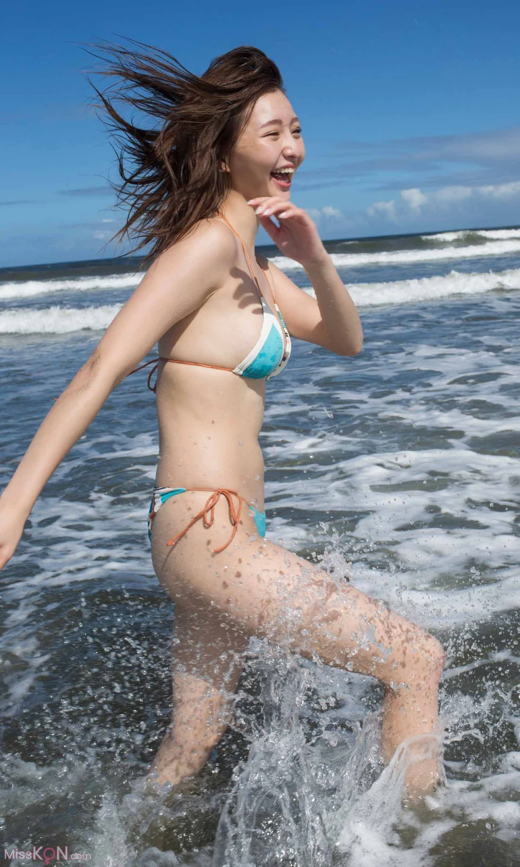 [JP] Moka Hashimoto (橋本萌花): 【デジタル限定】 写真集 「好き、ガマン、ハッスル」 (87 photos)