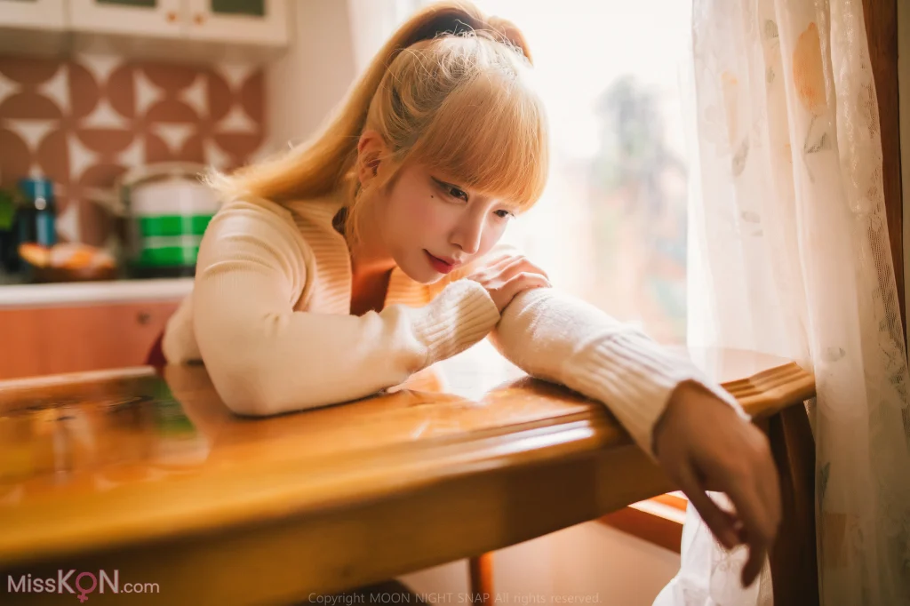 [Moon Night Snap] Cherry (탑체리): Daytime Record (80 photos)