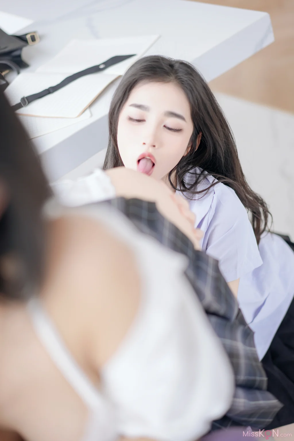[内购无水印] 鱼子酱Fish & 谭小灵: 双人JK (108 photos)