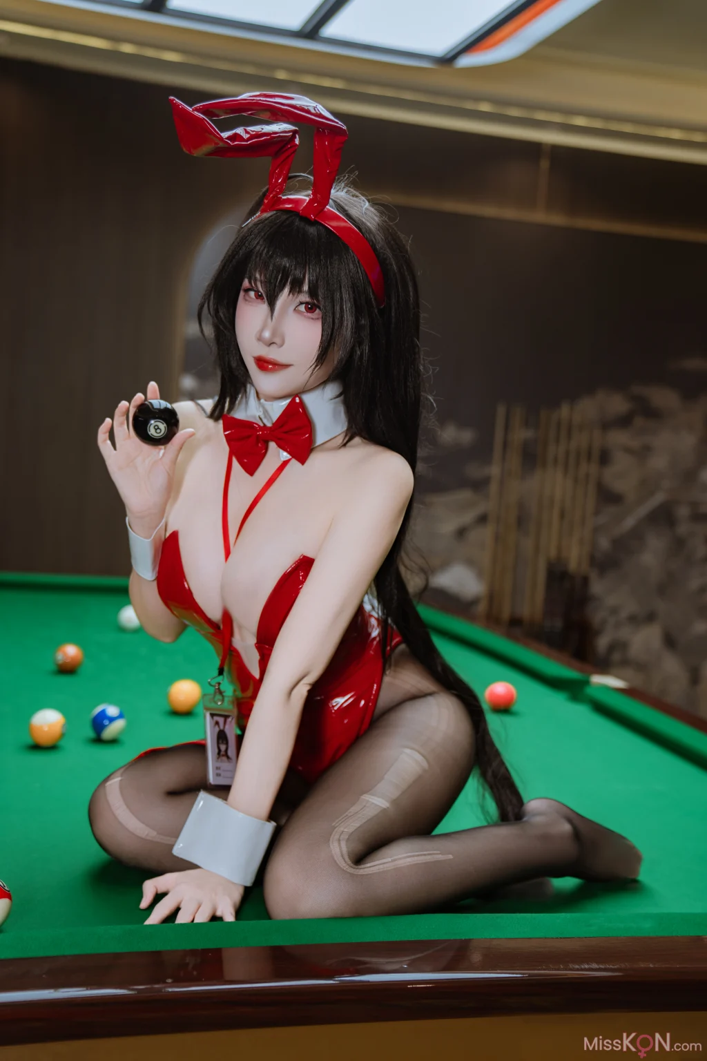 Coser@二佐Nisa: 碧蓝航线 大凤·桌球兔女郎 (31 photos)