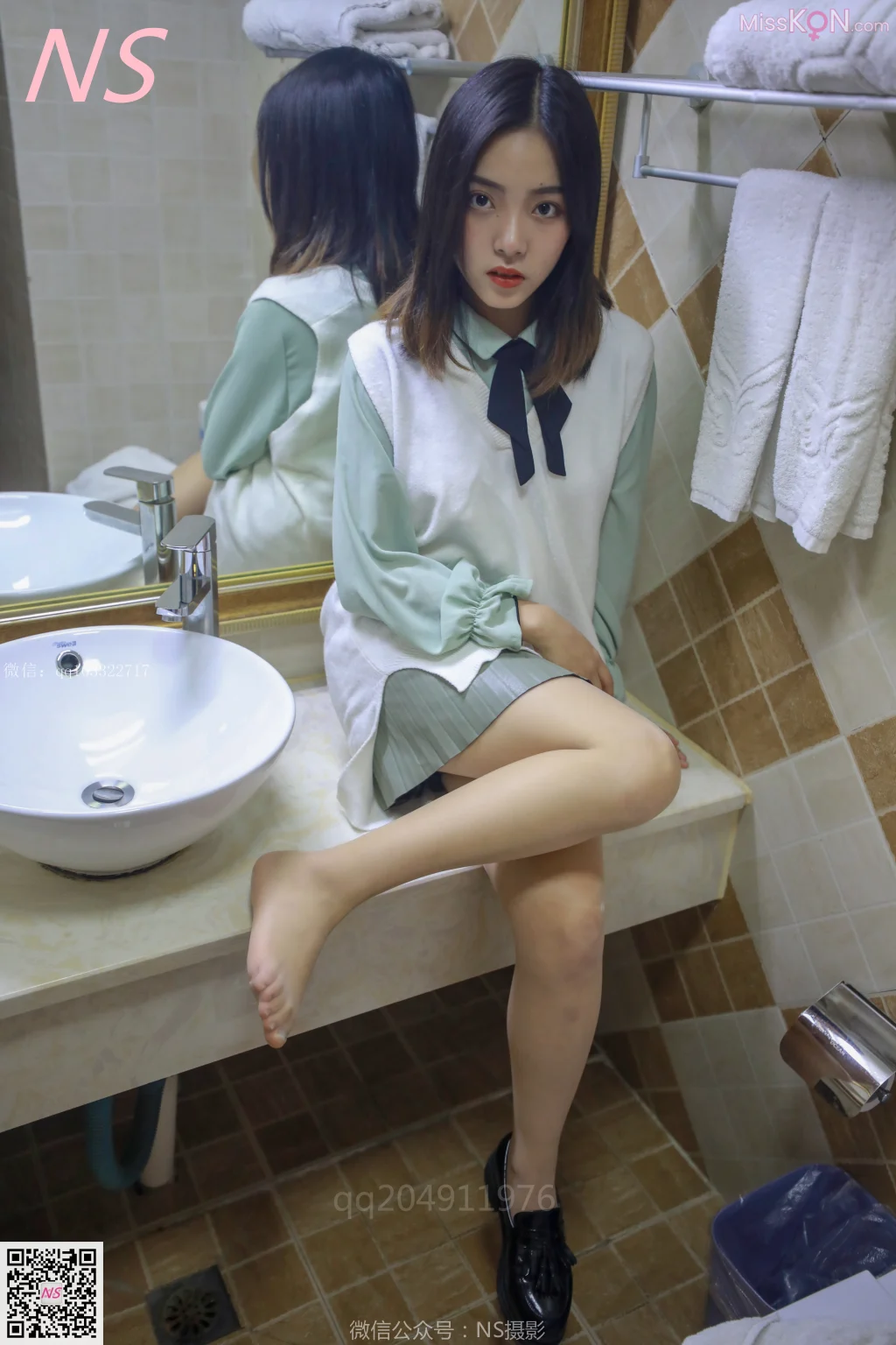 [NS纳丝摄影] No.147: 洋洋室内肉丝 (31 photos)