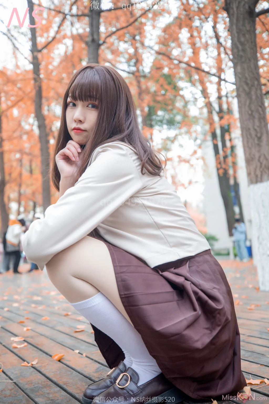 [NS纳丝摄影] No.153: 枫之少女 白丝肉丝萌萌哒的枫 (93 photos + 1 video)