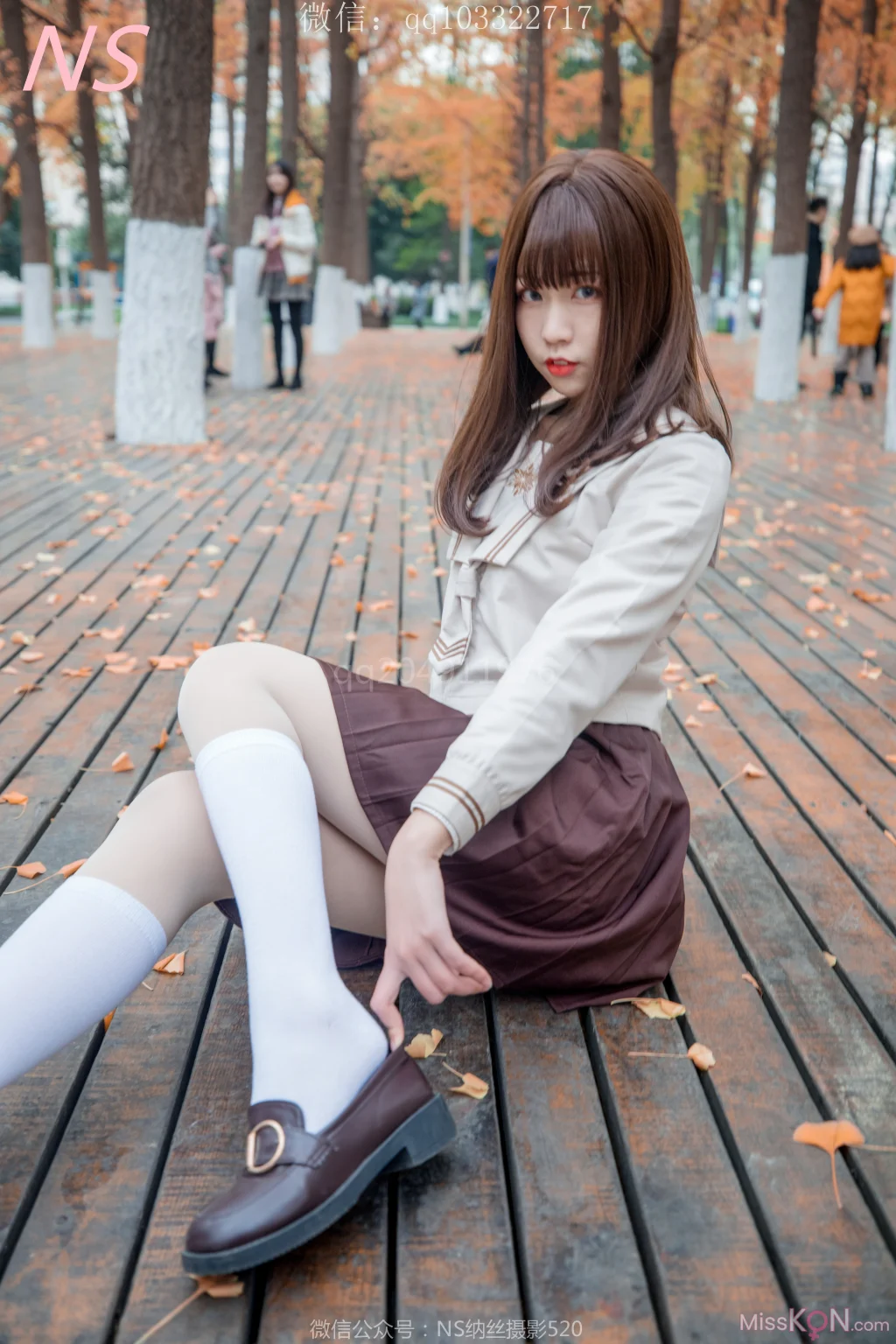 [NS纳丝摄影] No.153: 枫之少女 白丝肉丝萌萌哒的枫 (93 photos + 1 video)