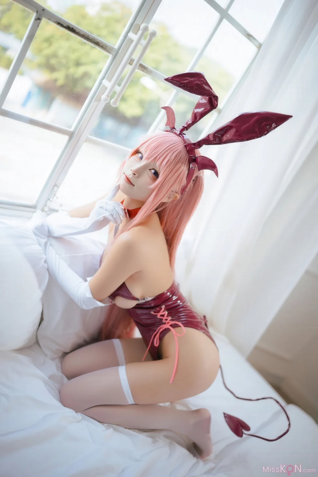 Coser@三無人型: 毛玉牛乳-露露姆 (50 photos)