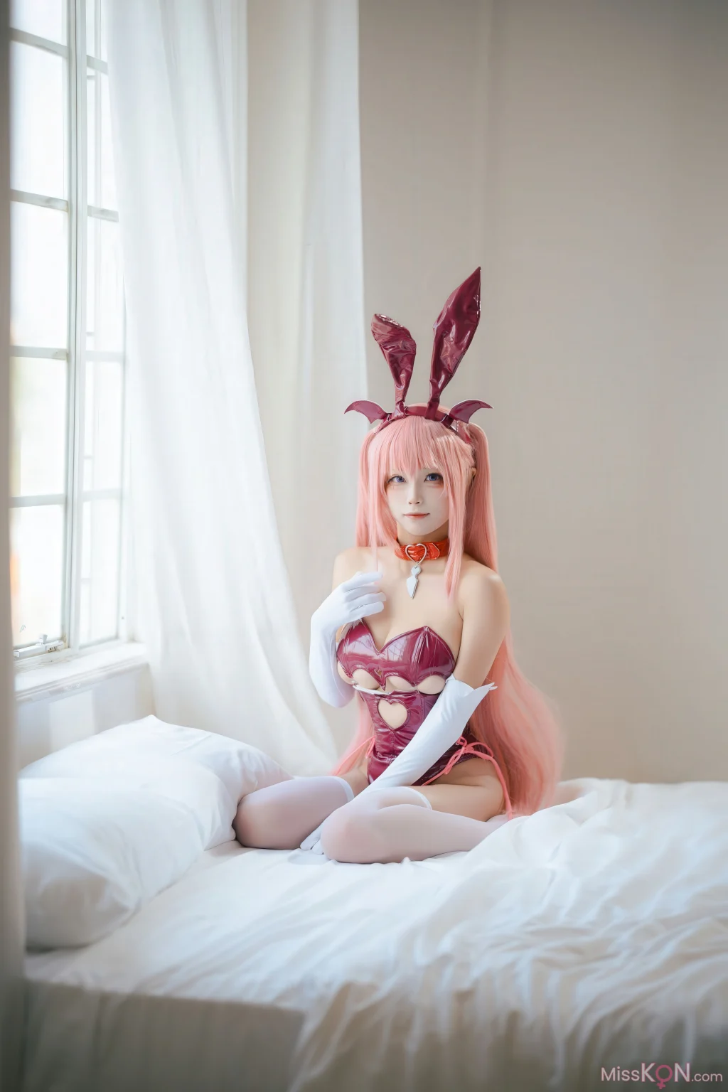 Coser@三無人型: 毛玉牛乳-露露姆 (50 photos)