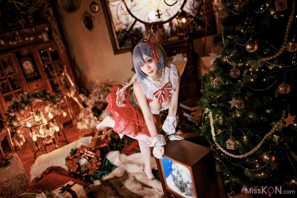 Coser@阿雪雪: 圣诞小天使 蕾姆 (40 photos) – Page 2