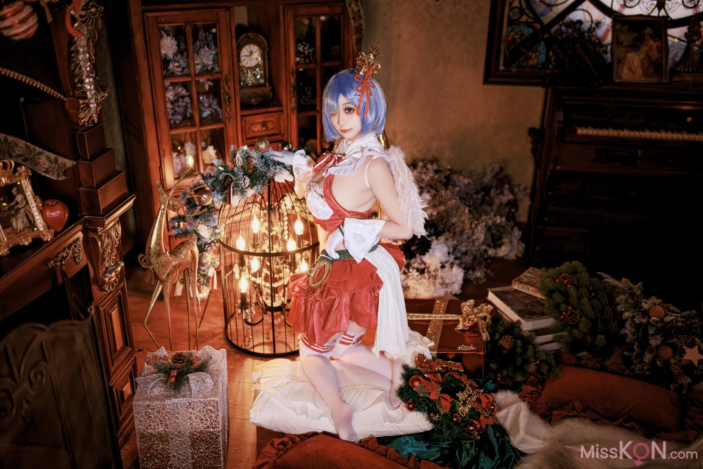 Coser@阿雪雪: 圣诞小天使 蕾姆 (40 photos) – Page 2