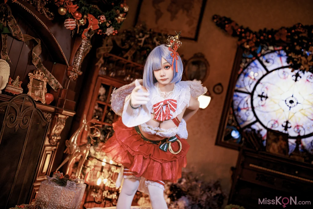 Coser@阿雪雪: 圣诞小天使 蕾姆 (40 photos) – Page 2