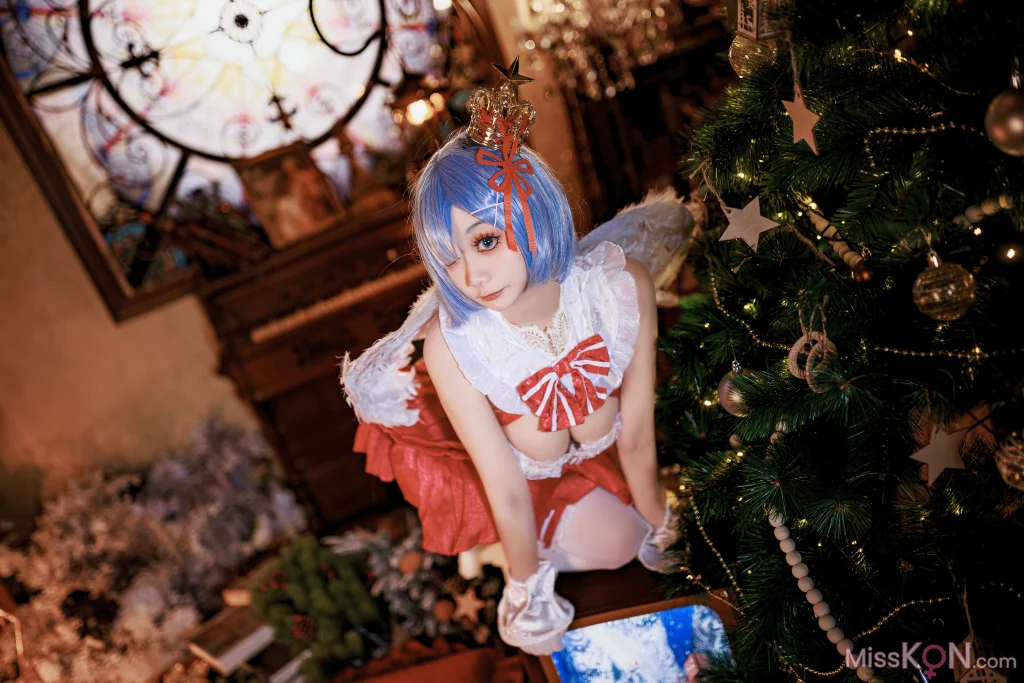 Coser@阿雪雪: 圣诞小天使 蕾姆 (40 photos) – Page 2