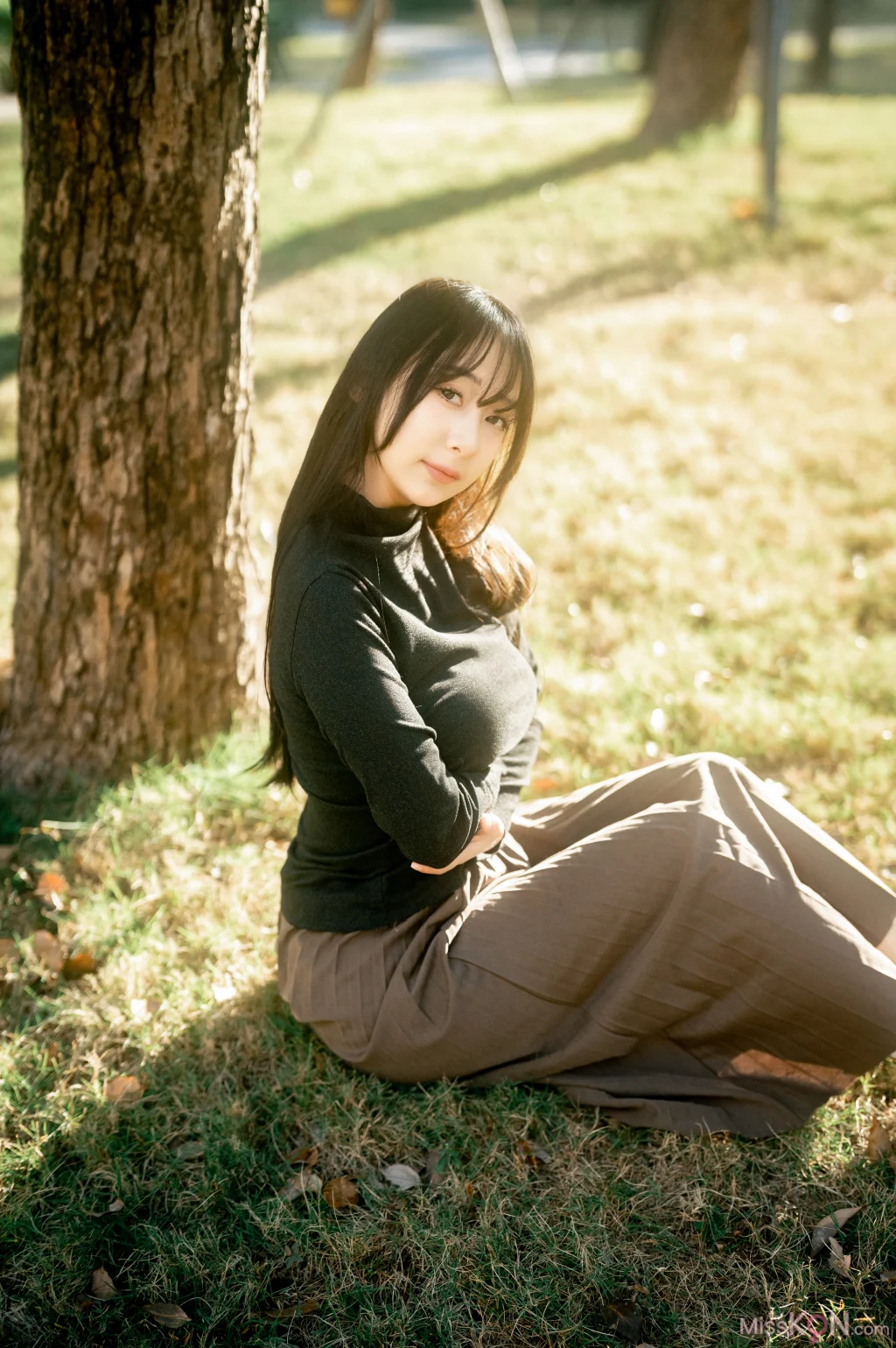 Coser@浅安安: 落日时分 (80 photos)