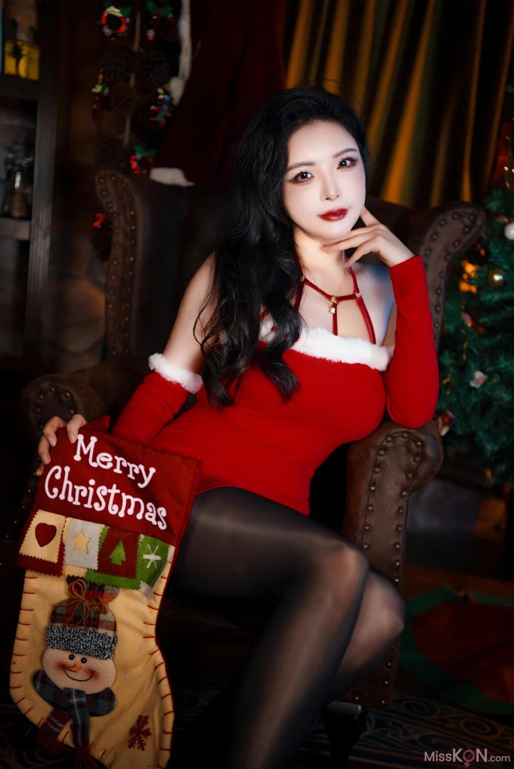 Coser@秋和柯基: 圣诞秋 (23 photos + 1 video)
