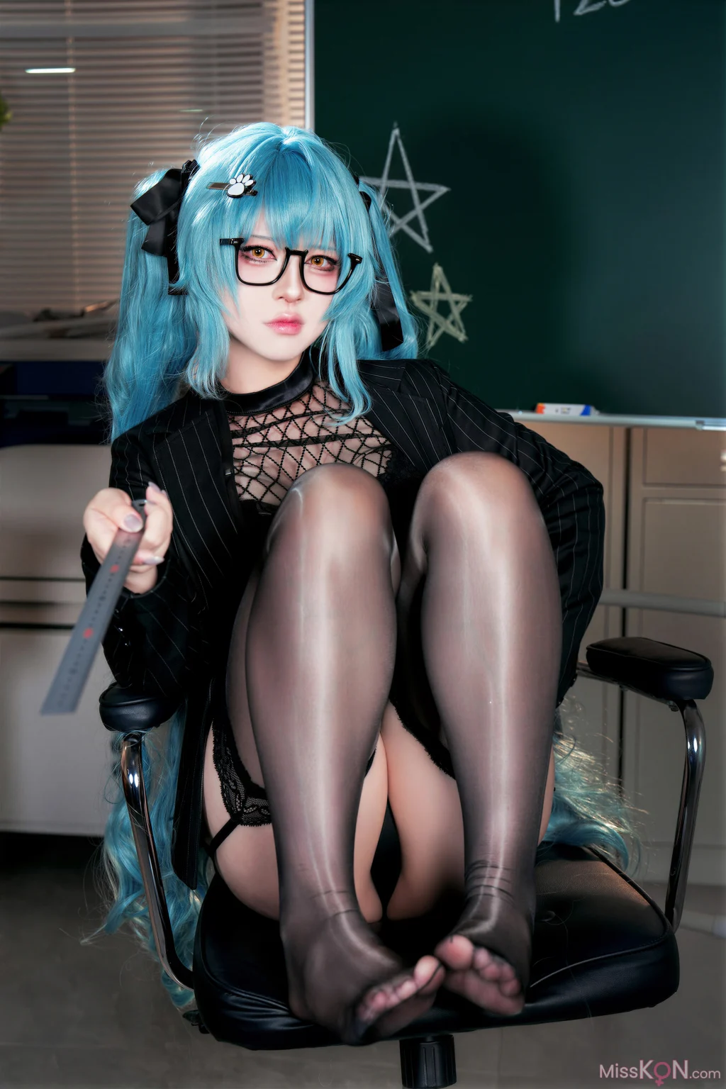 Coser@半半子: Nikke胜利女神 普丽瓦蒂 (58 photos + 5 videos) – Page 2