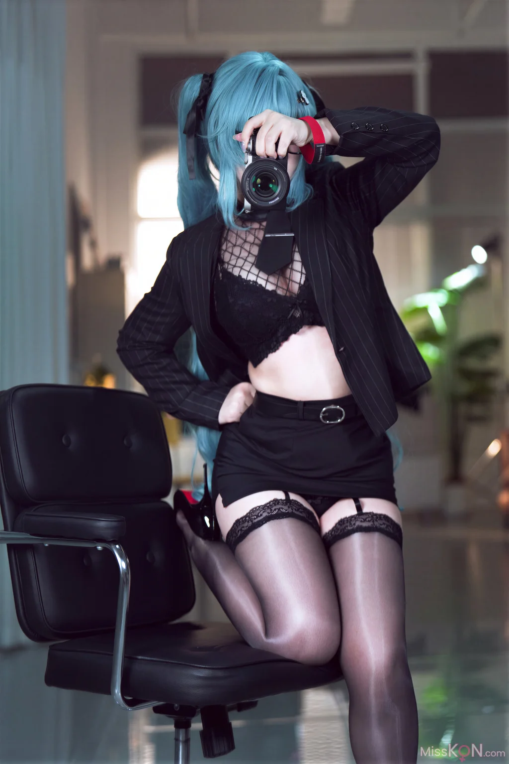 Coser@半半子: Nikke胜利女神 普丽瓦蒂 (58 photos + 5 videos) – Page 2