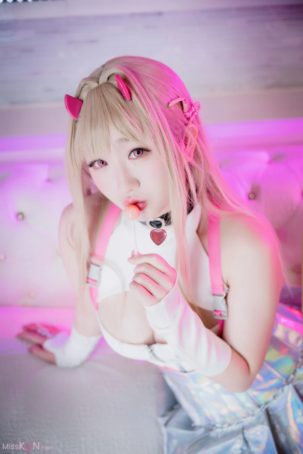 Coser@Nini22_椰椰贝: Nikke-毒蛇 (45 photos)